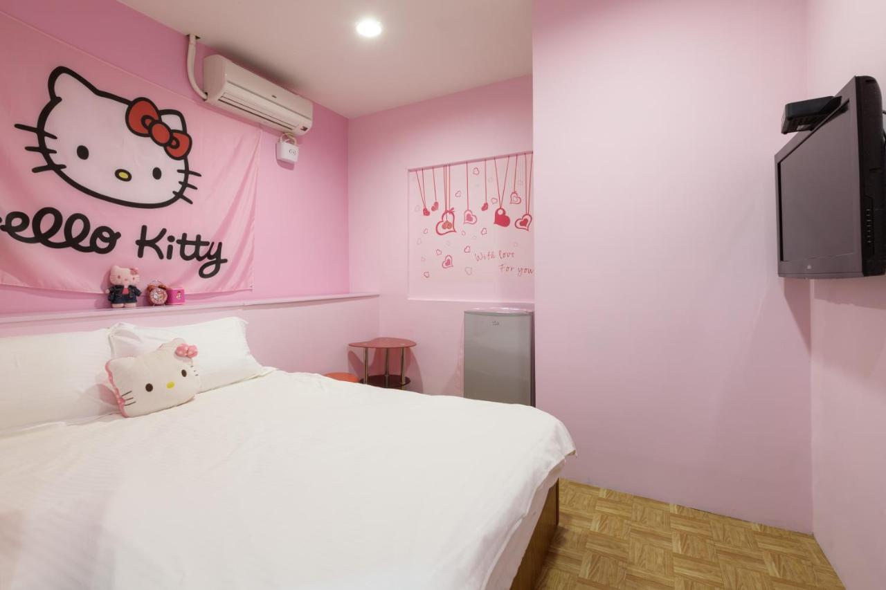 羅東夜市 小宅一生民宿 Night Market Small House Lifetime Hotel Luodong Dış mekan fotoğraf